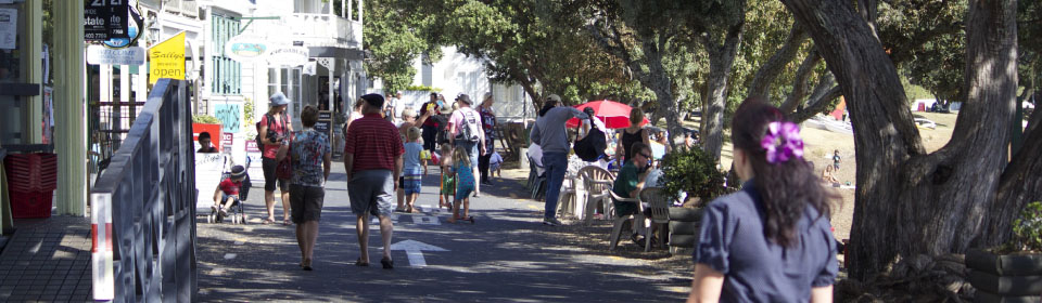 http://differentdesign.co.nz/fndc/uploads/images/banners/_0027_footpaths.jpg